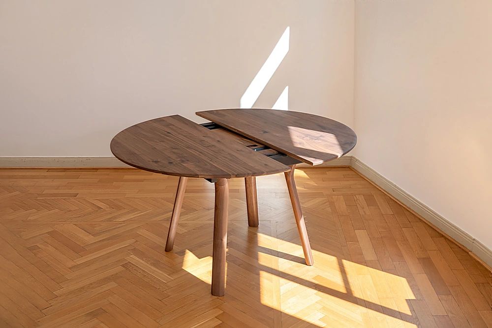Round table in solid wood, luxury German design (4)